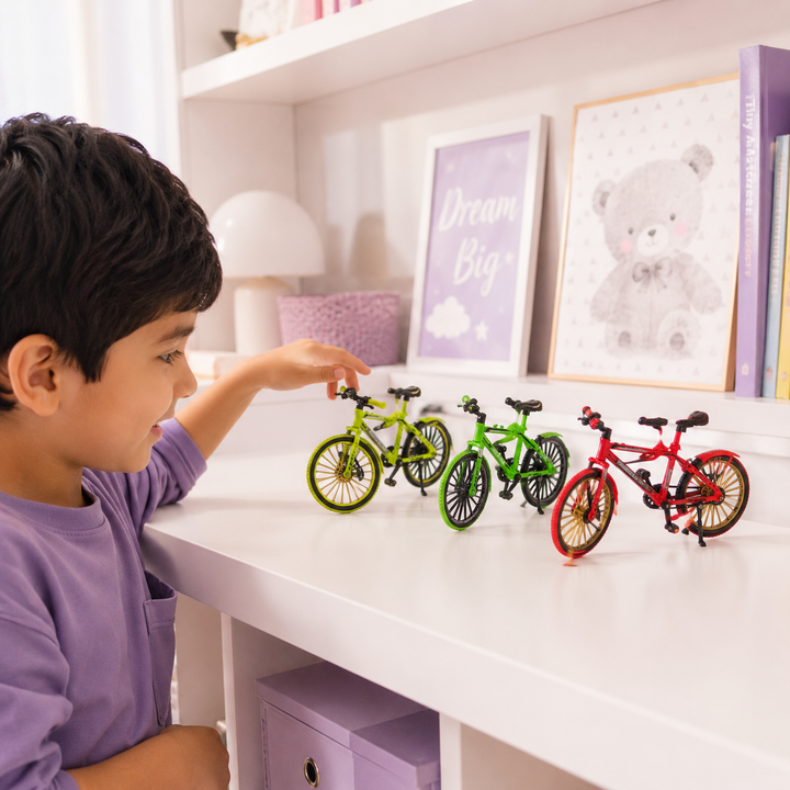 Mini Bicycle Model Toy  Realistic Alloy Bicycle with Stand